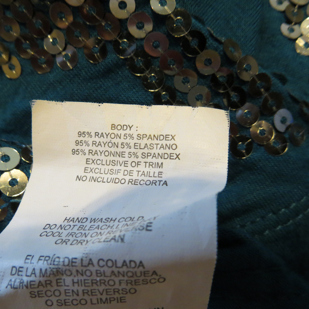 Gorgeous Sequined Top - Picture 7 of 7